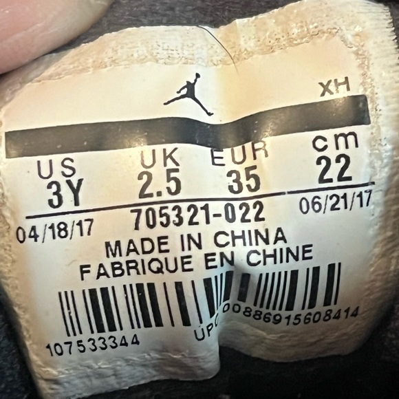 Jordan 1 Retro High GP Shoes 705321-022 Youth Sz 3Y Black/Bronze/Gray Faux Fur - Picture 3 of 7